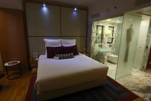 Avari Tower Karachi image 25