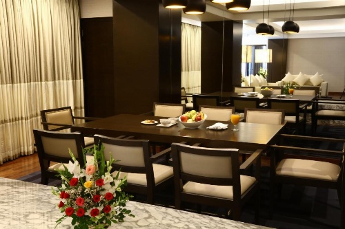 Avari Tower Karachi image 31