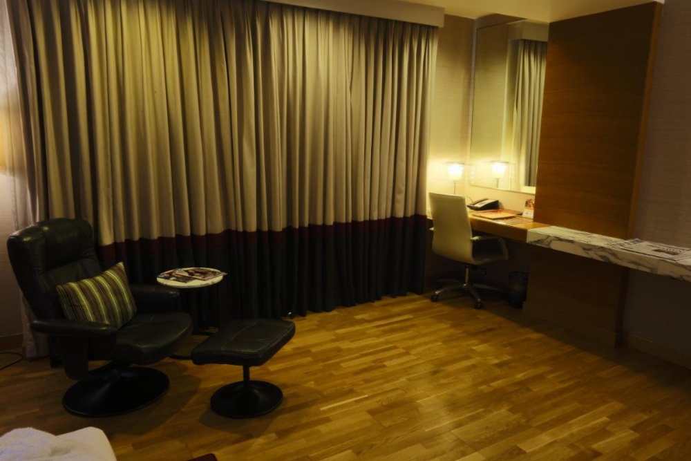 Room image 2